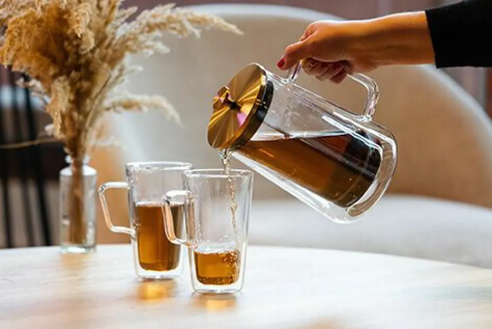 Kusmi Tea Théière à piston Diva 1L en verre double paroi Vialli Design< Theières