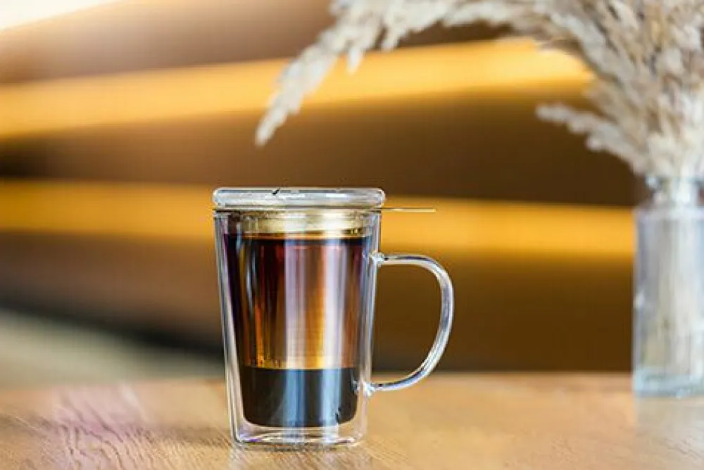 Kusmi Tea Tisanière Amo 30Cl en verre double paroi avec filtre Vialli Design - couvercle verre< Tasses Et Mugs
